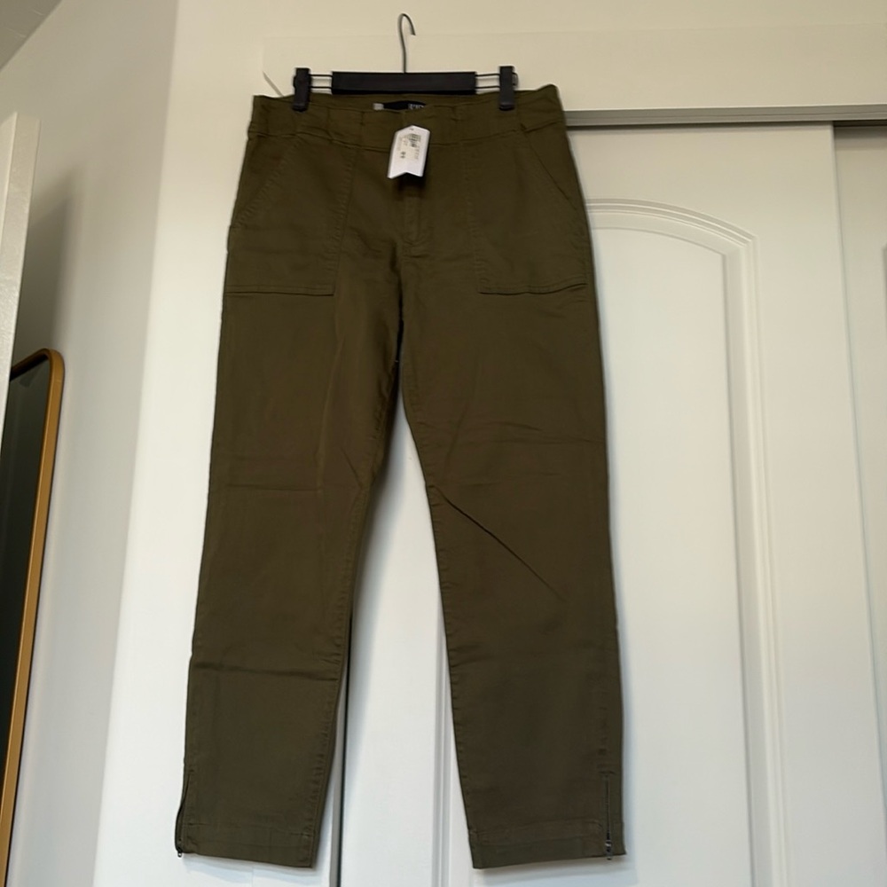 New with Tags Kut from the Kloth Straight Leg Utility Pant